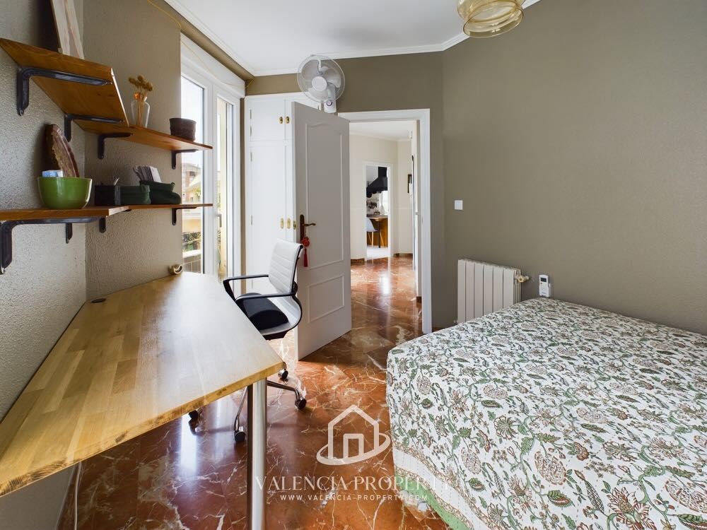 Property 2494 - Image 29